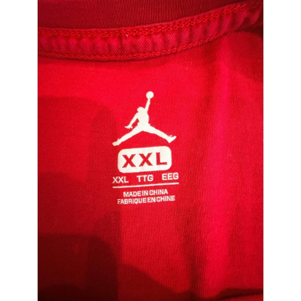 Vintage Jordan Men T-Shirt Red XXL Jumpman Air Graphic Short Sleeve 90's Casual